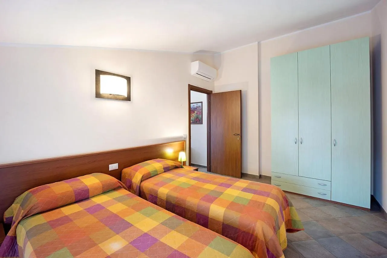 Virginia Agriturismo La Scuderia Molino Nuovo  Molino Nuovo (Savona)