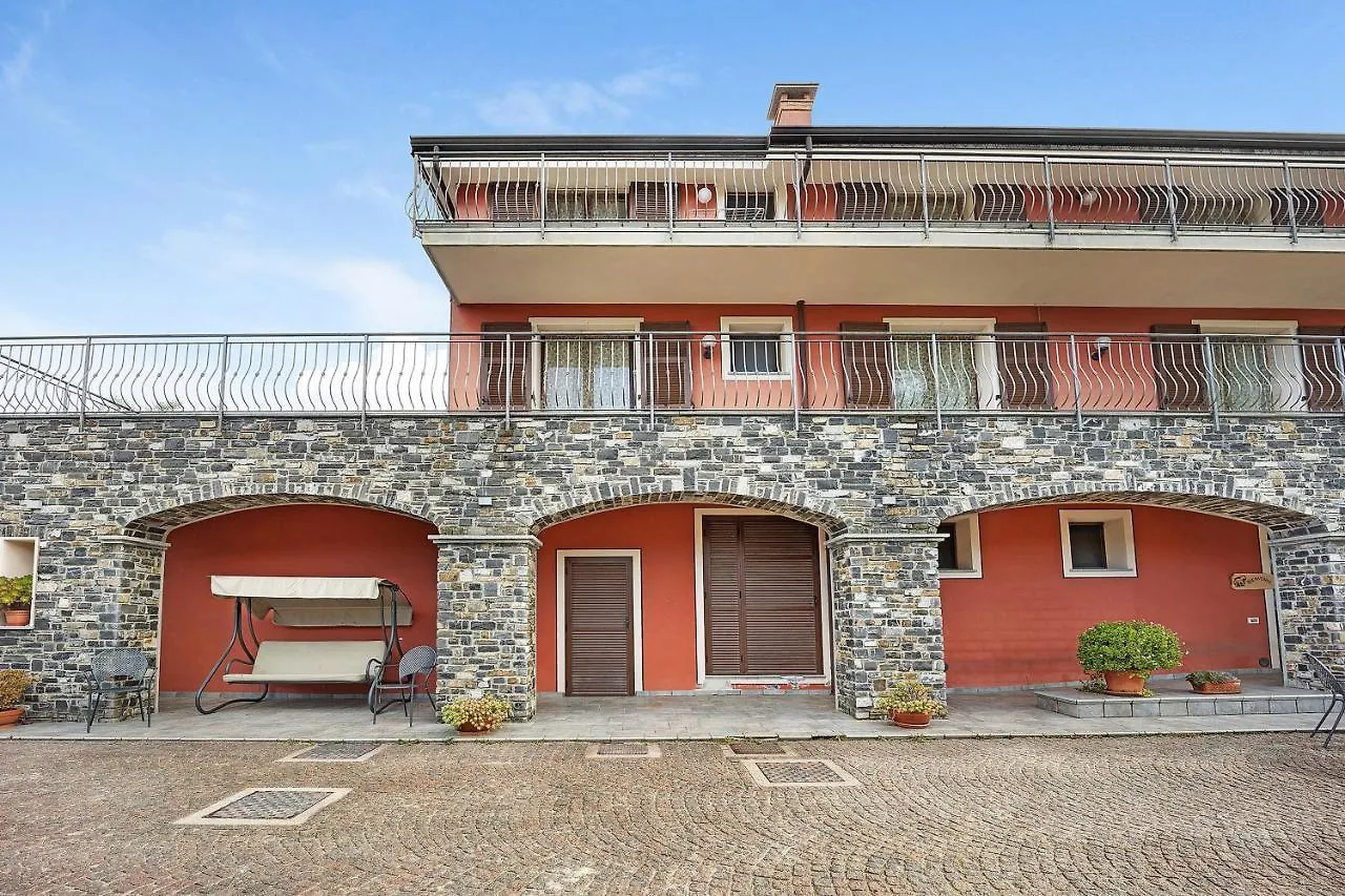 Virginia Agriturismo La Scuderia Molino Nuovo  Apartment Molino Nuovo (Savona)